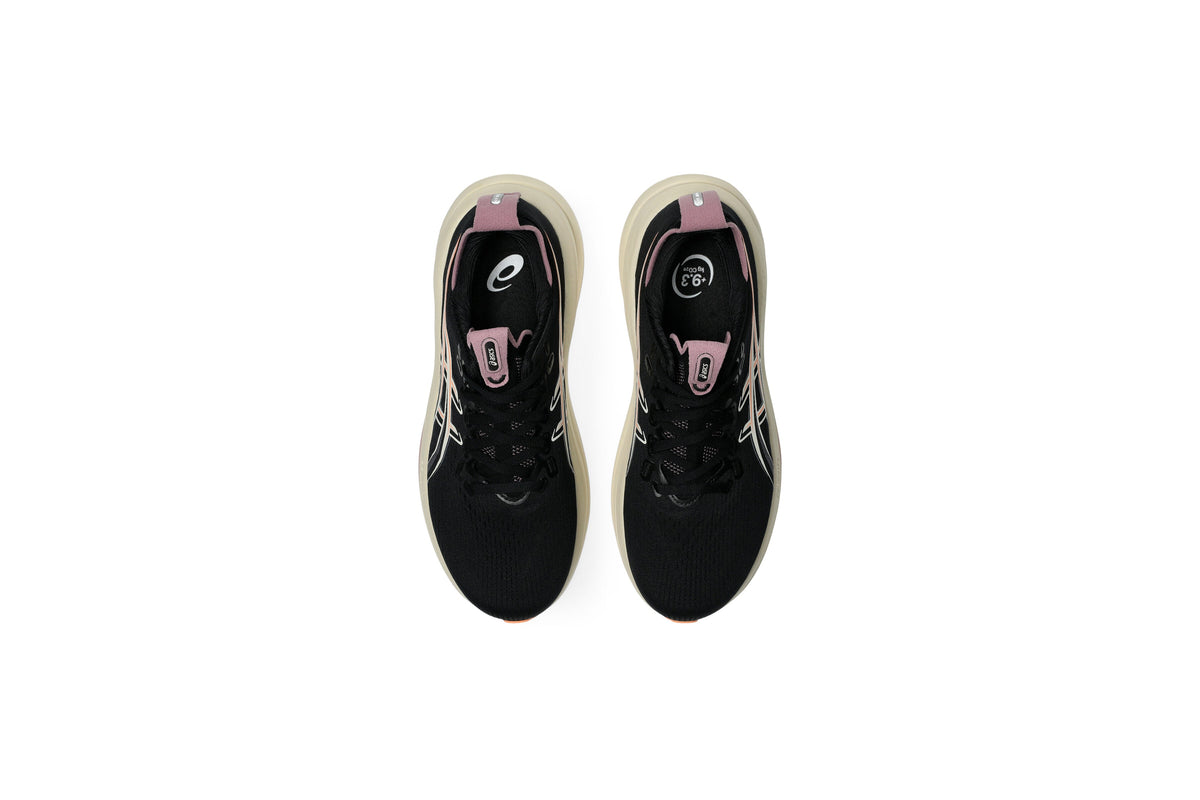 LANÇAMENTO - Tênis de Corrida Asics Gel Nimbus 28 - Preto / Bege / Laranja - Feminino