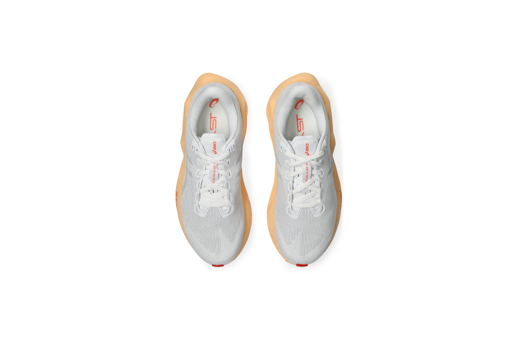 LANÇAMENTO - Tênis de Corrida Asics Novablast 6 - Branco / Laranja - Feminino