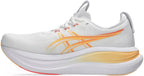 LANÇAMENTO - Tênis de Corrida Asics Gel Nimbus 28 - Branco / Laranja - Feminino