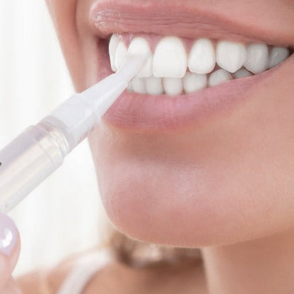 Smile White™ — El Lápiz Blanqueador 4X Más Potente